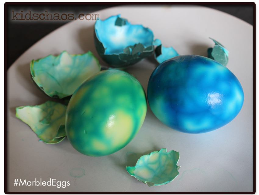 Marbled Eggs Dinosaur Party
