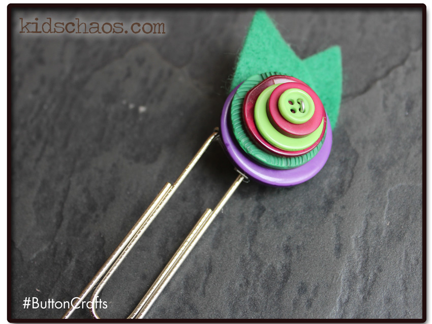 Button craft paperclip book mark